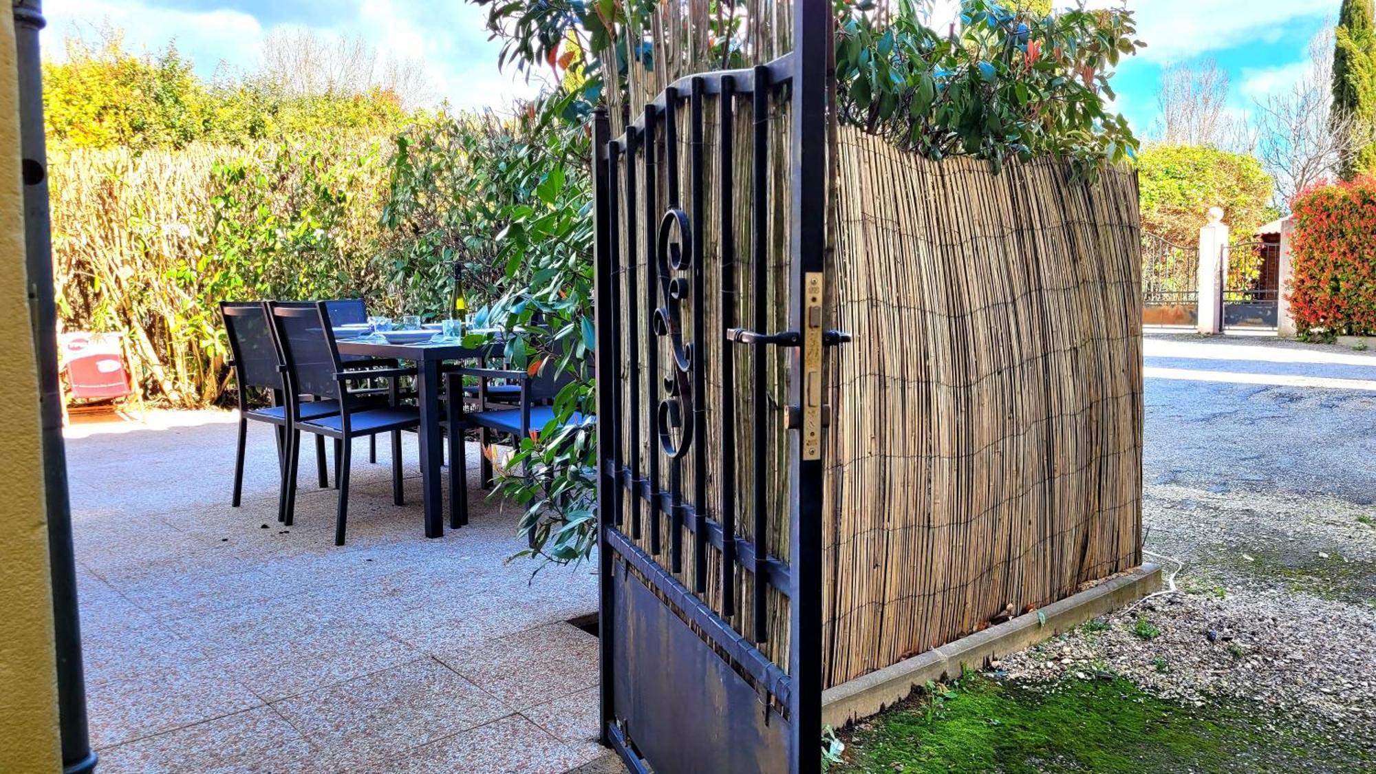 La Pascallane Uzes Ngoại thất bức ảnh